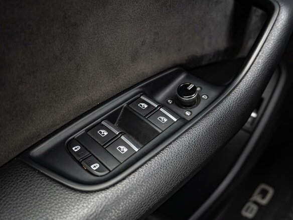 2018 Audi Q8 55 TFSI I (4M), белый - вид 18