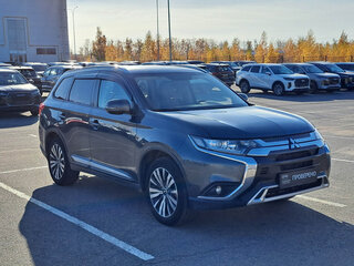 2019 Mitsubishi Outlander III Рестайлинг 3, серый, 1716000 рублей, вид 3