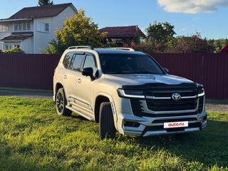 2012 Toyota Land Cruiser 200 Series Рестайлинг 1, серебристый, 4600000 рублей, вид 5
