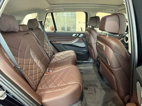 2026 BMW X5 Long 30Li IV (G05/G18) Рестайлинг, чёрный, 10000000 рублей - вид 8