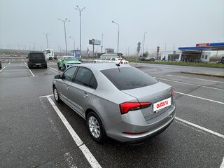 2020 Skoda Rapid II, серебристый, 1500000 рублей, вид 3