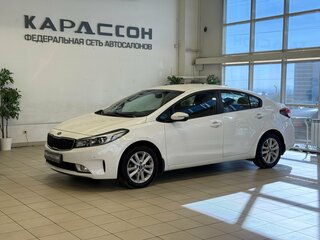 2018 Kia Cerato III Рестайлинг (Classic), белый, 1550000 рублей, вид 1