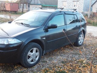 2008 Renault Megane II Рестайлинг, чёрный, 645000 рублей, вид 1