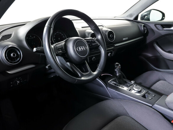 2019 Audi A3 III (8V) Рестайлинг, чёрный, 1590000 рублей - вид 13