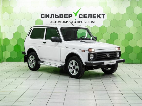 2024 Lada (ВАЗ) Niva Legend I, белый, 800000 рублей - вид 4