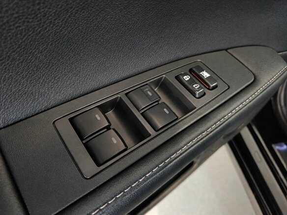 2014 Lexus ES 250 VI, чёрный, 1899000 рублей - вид 13