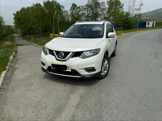 2015 Nissan X-Trail III, белый, 1800000 рублей, вид 3