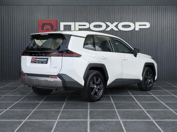 2026 Toyota RAV4 V (XA50), белый, 4247000 рублей - вид 2