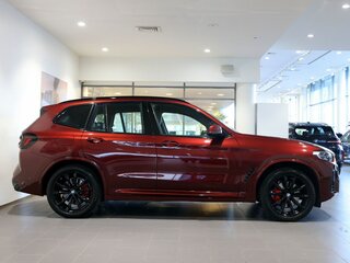 2023 BMW X3 20i xDrive III (G01) Рестайлинг, красный, 6650000 рублей, вид 4