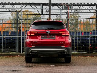 2022 Changan CS75 I Рестайлинг, красный, 1750000 рублей, вид 4