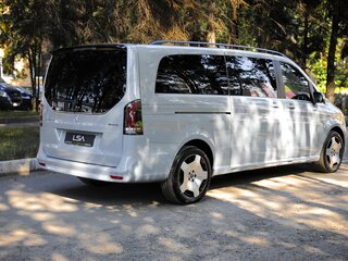 2026 Mercedes-Benz V-Класс Extra Long 300 d экстра длинный III (W447) Рестайлинг 2, серый, 14285000 рублей, вид 3