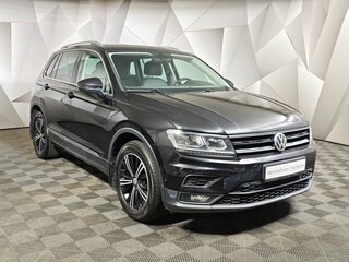 2018 Volkswagen Tiguan II, чёрный, 2099000 рублей, вид 3