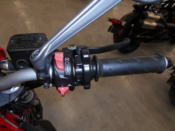 2018 Ducati Monster 797, красный, 615000 рублей - вид 28