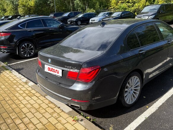 2012 BMW 7 серии Long 740Li xDrive V (F01/F02/F04) Рестайлинг, чёрный, 1550000 рублей - вид 3