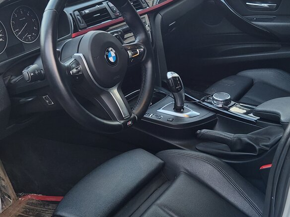 2015 BMW 3 серии Gran Turismo 320d xDrive VI (F3x), белый, 1900000 рублей - вид 8