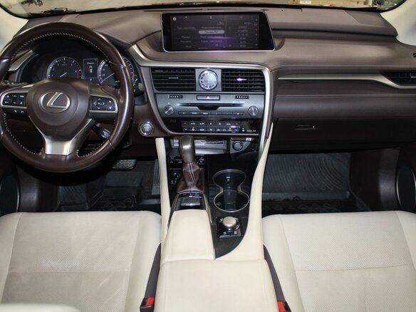2018 Lexus RX 300 IV, красный, 4557000 рублей - вид 16