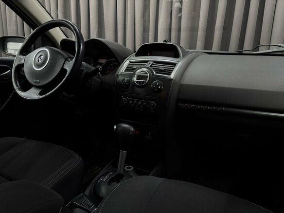 2008 Renault Megane II Рестайлинг, красный, 469999 рублей - вид 13