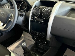 2026 Lada (ВАЗ) Largus Cross I Рестайлинг, белый, 1947000 рублей, вид 5