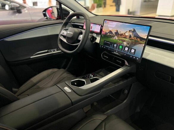 2026 Omoda C5 II, красный, 2779000 рублей - вид 12