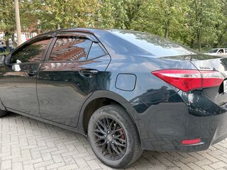 2013 Toyota Corolla XI (E160, E170, E180), серый, 920000 рублей, вид 4