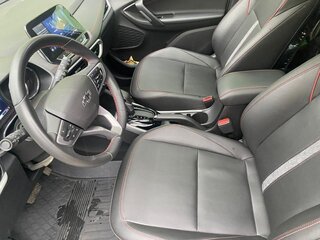 2022 Chevrolet Tracker IV, серебристый, 1900000 рублей, вид 4