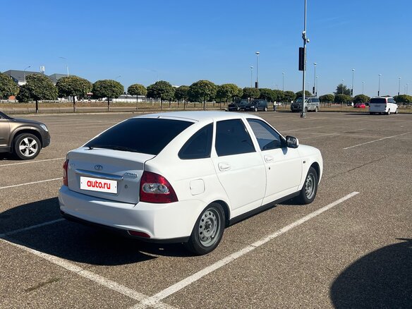 2010 Lada (ВАЗ) Priora I, белый - вид 2