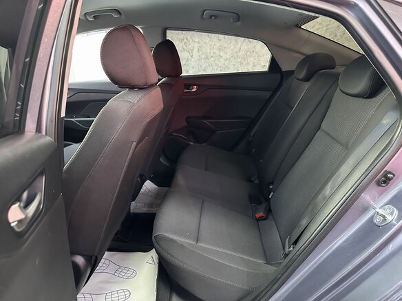 2018 Hyundai Solaris II, серый, 1265000 рублей - вид 12