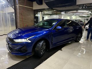 2023 Kia K5 III, синий, 2300000 рублей, вид 1