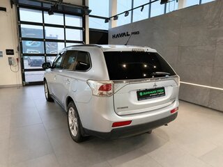 2012 Mitsubishi Outlander III, серебристый, 1249000 рублей, вид 4