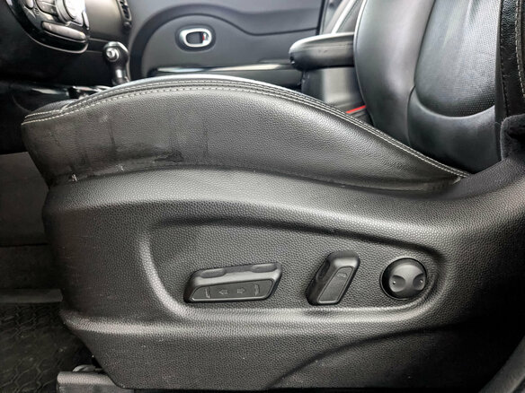 2018 Kia Soul II Рестайлинг, оранжевый - вид 25