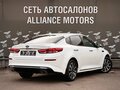 2019 Kia Optima IV Рестайлинг, белый, 2165000 рублей - вид 7