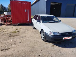 1995 Toyota Caldina I Рестайлинг, белый, 270000 рублей, вид 2