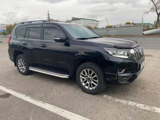 2019 Toyota Land Cruiser Prado 150 Series Рестайлинг 2, чёрный, 6500000 рублей, вид 3