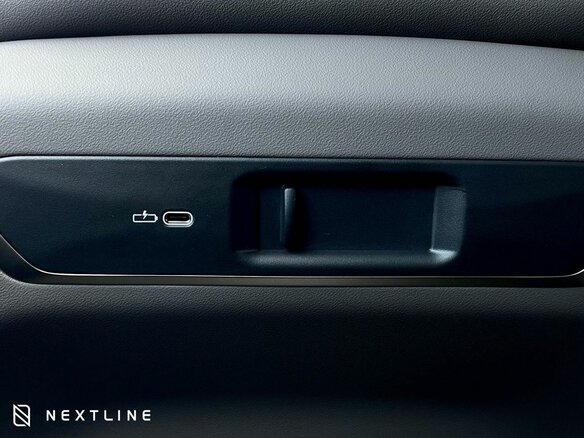 2025 BMW X3 Long 25L xDrive IV (G45/G48), чёрный, 7390000 рублей - вид 33