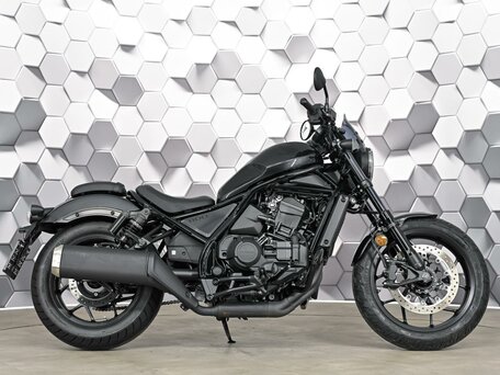 2021 Honda CMX 1100 Rebel, чёрный, 1099000 рублей, вид 3