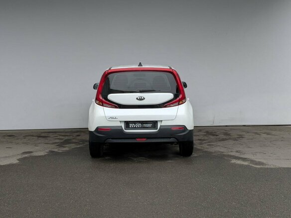 2019 Kia Soul III, белый, 1850000 рублей - вид 12