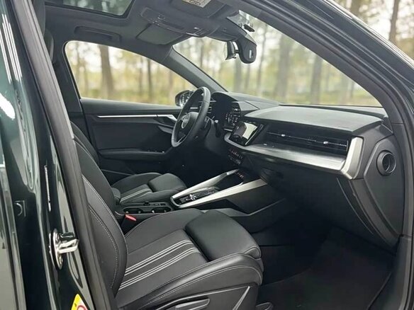 2023 Audi A3 Sportback 35 TFSI IV (8Y), зелёный, 2100000 рублей - вид 8