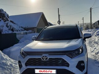 2021 Toyota RAV4 V (XA50), белый, 3550000 рублей, вид 2