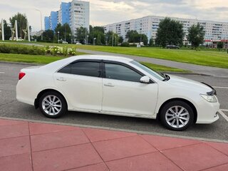 2014 Toyota Camry VII (XV50), белый, 1620000 рублей, вид 4
