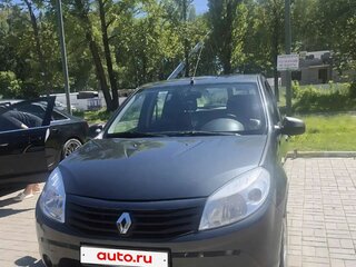 2010 Renault Sandero I, серый, 650000 рублей, вид 1