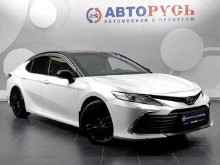 2021 Toyota Camry VIII (XV70) Рестайлинг, белый, 2980000 рублей, вид 1