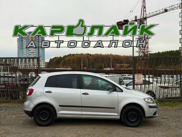 2007 Volkswagen Golf Plus Cross I, серебристый, 499000 рублей - вид 3