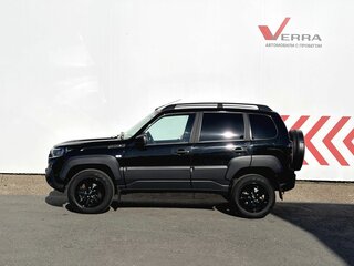 2023 Lada (ВАЗ) Niva Travel I, чёрный, 1120000 рублей, вид 2