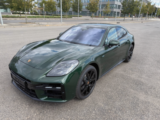 2026 Porsche Panamera 4 III, зелёный, 22990000 рублей, вид 1