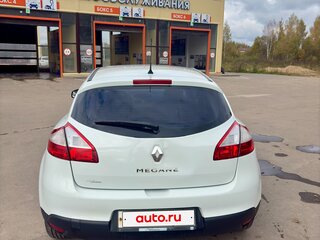 2014 Renault Megane III Рестайлинг 2, белый, 850000 рублей, вид 3