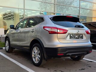 2017 Nissan Qashqai II, серебристый, 1420000 рублей, вид 4