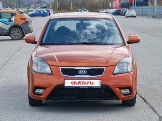 2011 Kia Rio II Рестайлинг, оранжевый, 590000 рублей, вид 3
