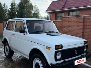 1997 Lada (ВАЗ) 2121 (4x4) I Рестайлинг, белый, 270000 рублей, вид 1