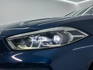 2021 BMW 1 серии 118i III (F40), синий, 2200000 рублей, вид 3