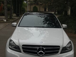 2013 Mercedes-Benz C-Класс 180 III (W204) Рестайлинг, белый, 1250000 рублей, вид 2